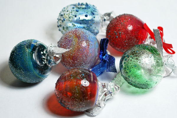 Gumdrop Ball Pendant Group